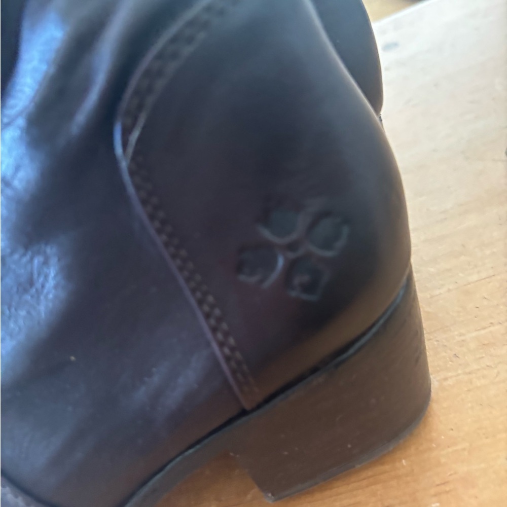 Patricia Nash Dark Brown Leather Heeled Boots - Picture 2 of 8